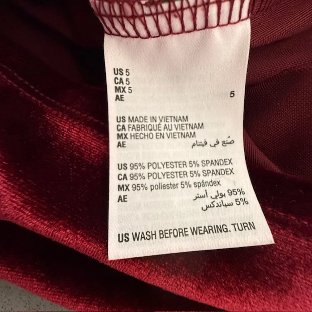 INC International Concepts Little Girls Sz 5 Burgundy  Velvet Long-Sleeve Dress